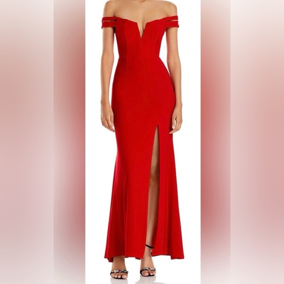 Aqua Dresses & Skirts - Aqua Dress Red long Formal